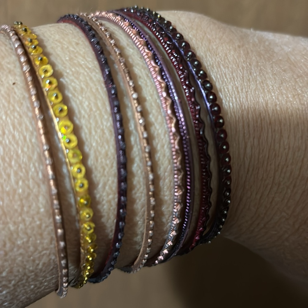 Light metal bangles 8 count / playfully colourful